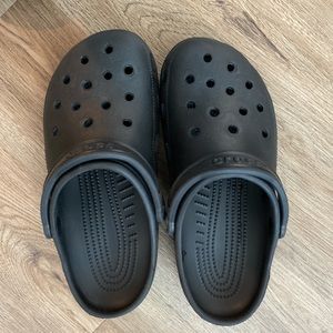 Black Crocs